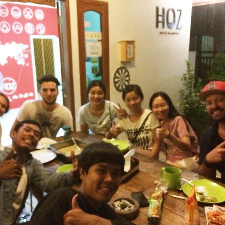 Hoz Bed & Breakfast Yogyakarta Buitenkant foto
