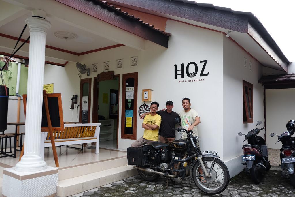 Hoz Bed & Breakfast Yogyakarta Buitenkant foto