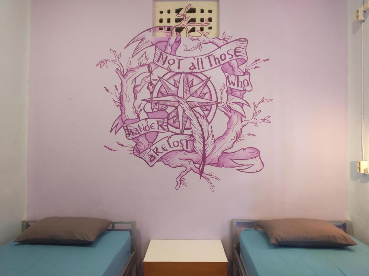 Hoz Bed & Breakfast Yogyakarta Buitenkant foto